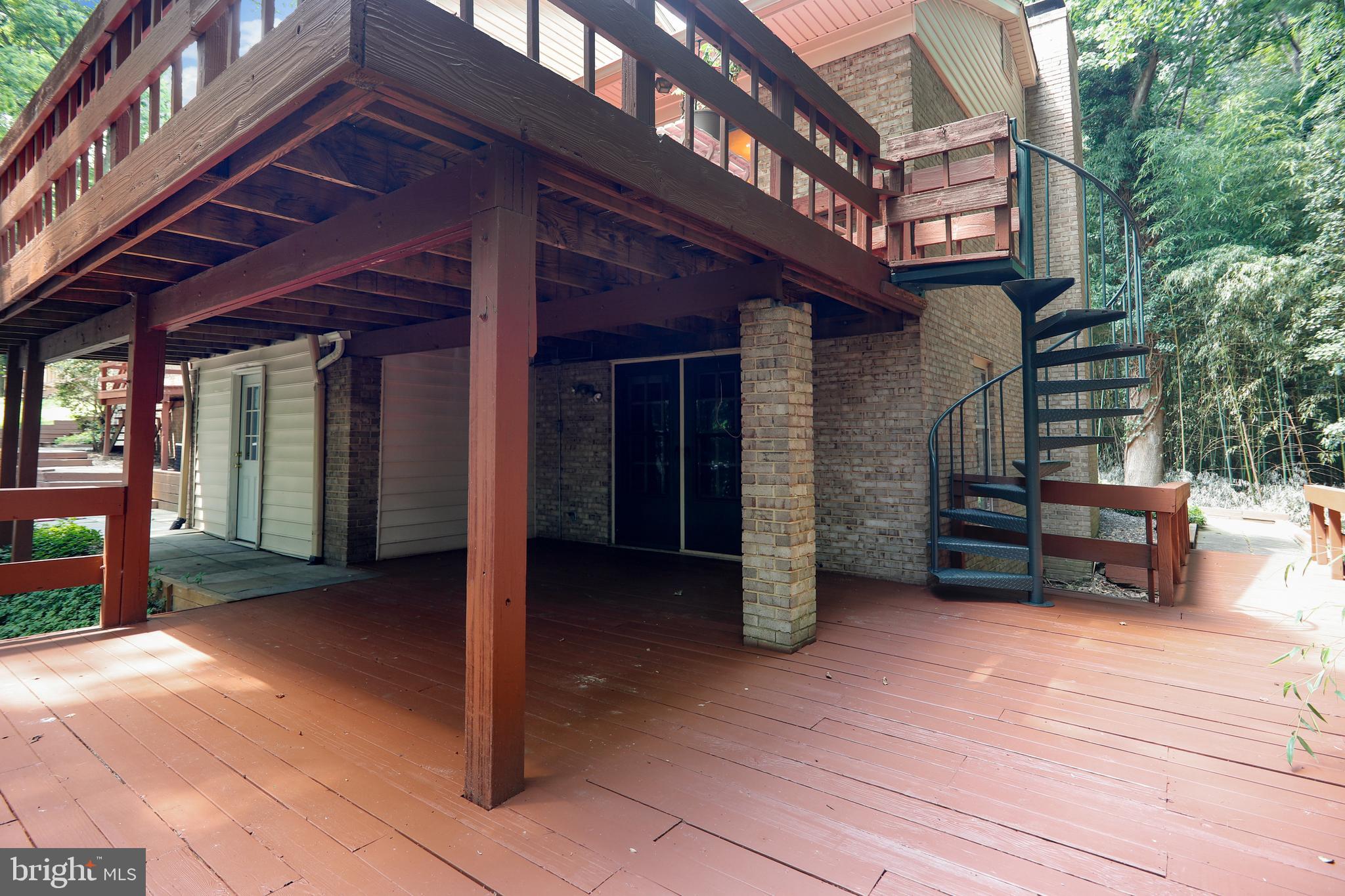 11904 Viewcrest Terrace Silver Spring, MD 20902 - Photo 45 of 52 Deck and patio