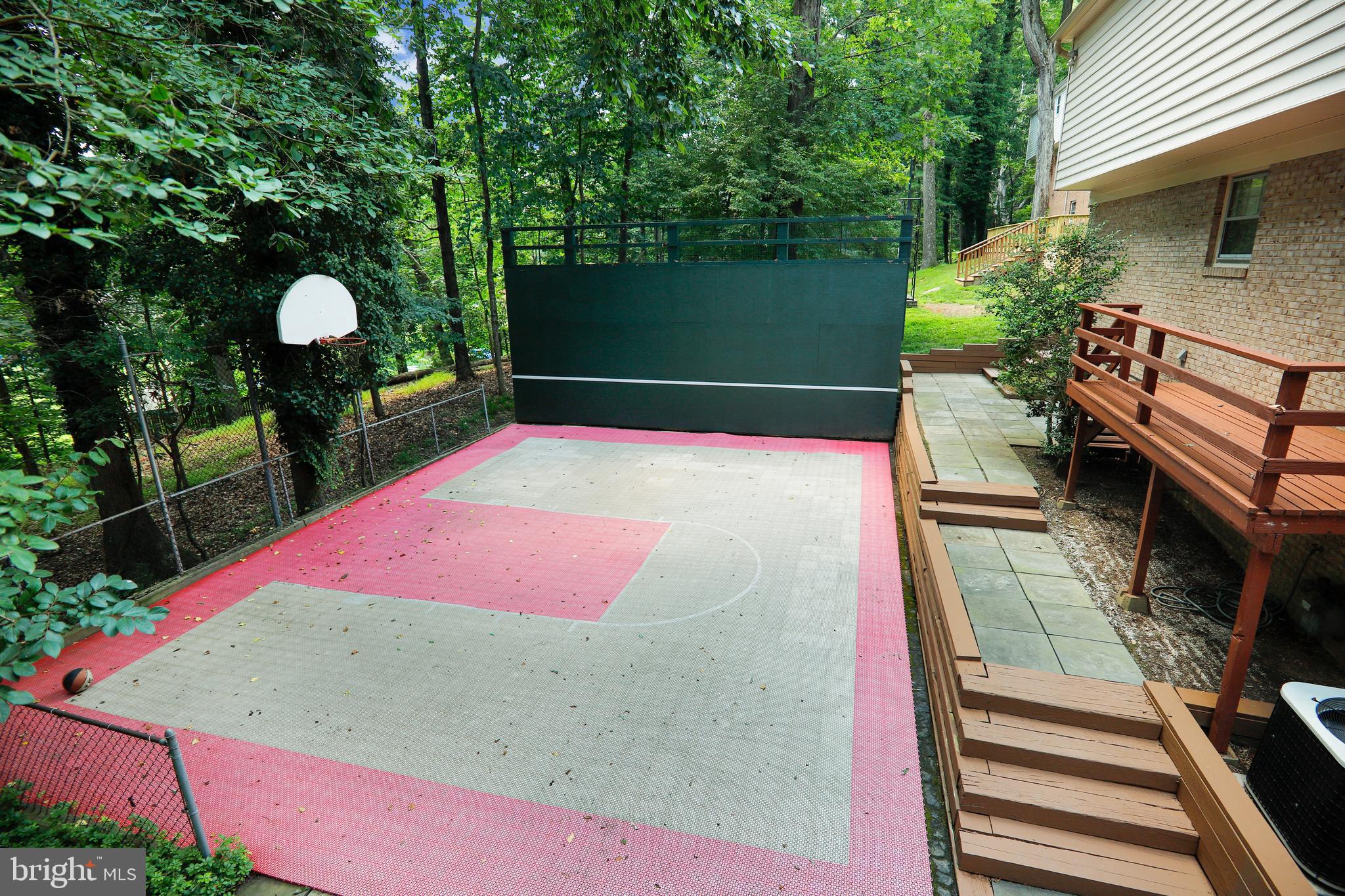 11904 Viewcrest Terrace Silver Spring, MD 20902 - Photo 47 of 52 Gallery Image 47