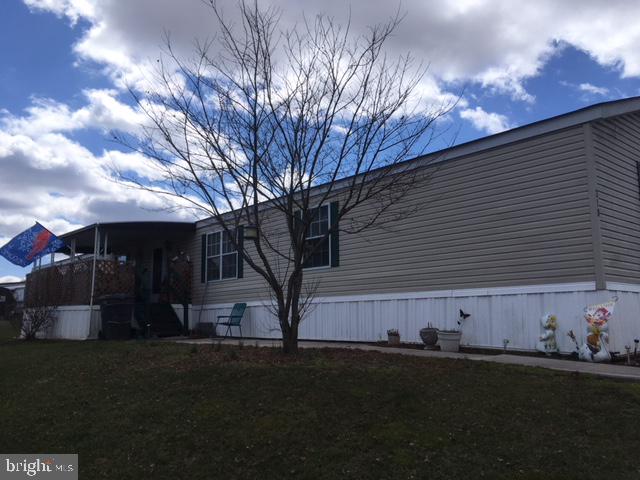 210 Berwick Road Abbottstown, PA 17301 - Photo 1 of 30 Welcome home!