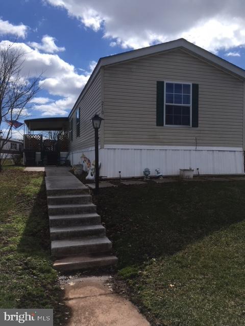 210 Berwick Road Abbottstown, PA 17301 - Photo 3 of 30 Front steps to entrance deck!