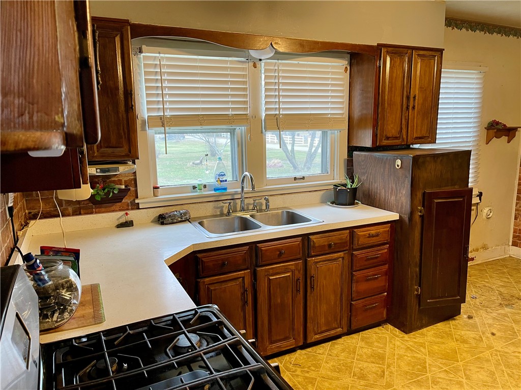 911 Ash Street Edgewood, IL 62426 - Photo 11 of 18