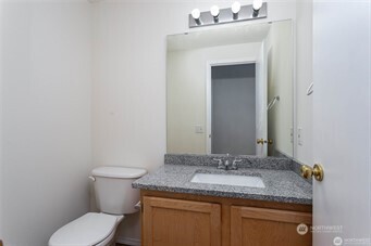 520 South 53rd Place Renton, WA 98055 - Photo 9 of 20 Gallery Image 9