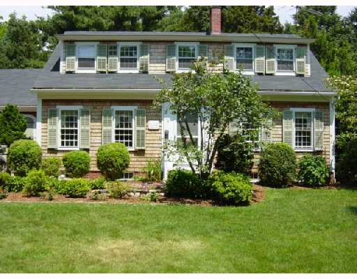 173 Rumstick Road Barrington, RI 02806 - Photo 1 of 12 Exterior Front.