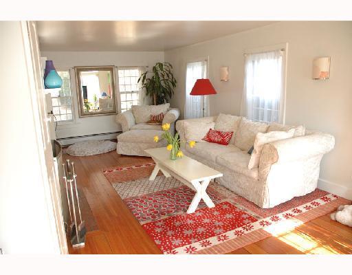 173 Rumstick Road Barrington, RI 02806 - Photo 6 of 12 Living Room.