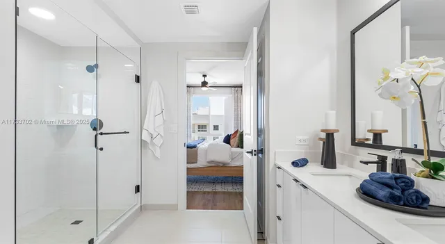 $3,685 | 740 North Dixie Highway, Unit A7, West Palm Beach, FL 33401