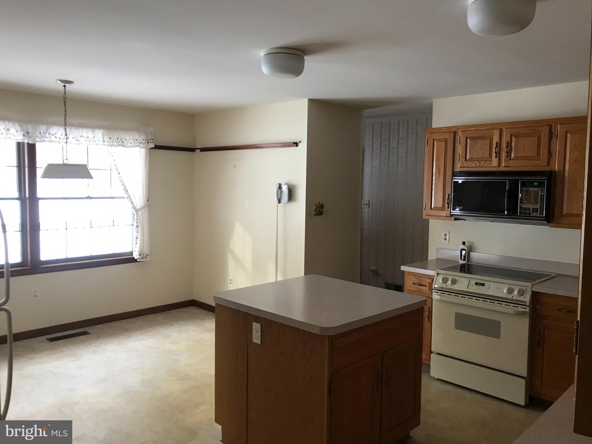 52 Carter Road Thornton, PA 19373 - Photo 7 of 25