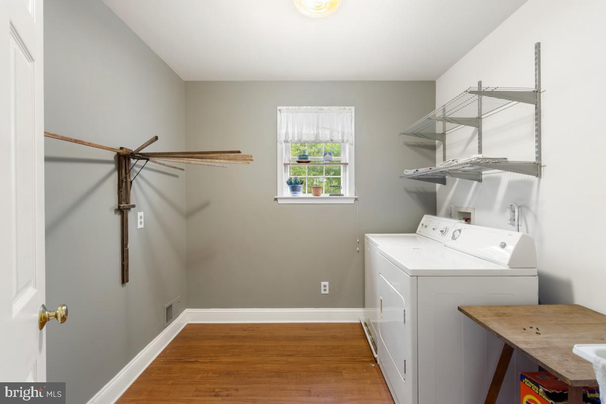 31 Quail Court Littlestown, PA 17340 - Photo 15 of 26 a view of utility room with washer and dryer