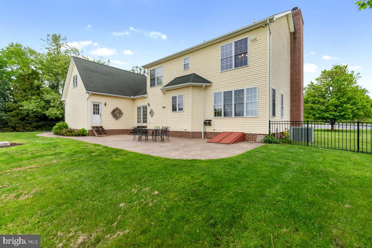 31 Quail Court Littlestown, PA 17340 - Photo 24 of 26 a front view of house with yard
