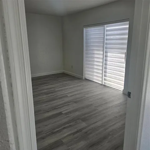$3,000 | 7327 Northwest 173rd Drive, Unit 104, Hialeah, FL 33015