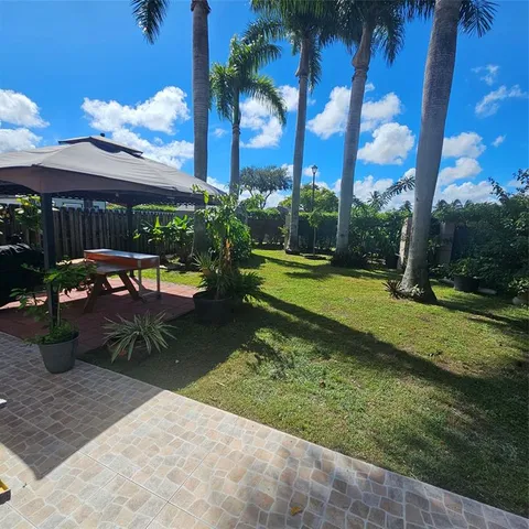 $3,000 | 7327 Northwest 173rd Drive, Unit 104, Hialeah, FL 33015