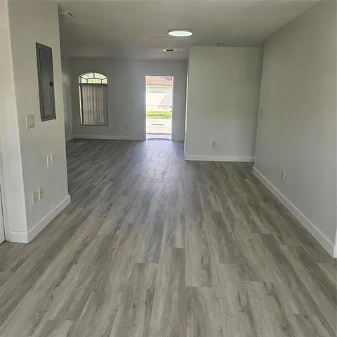 $3,000 | 7327 Northwest 173rd Drive, Unit 104, Hialeah, FL 33015