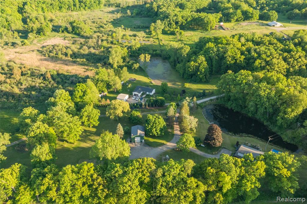 8460 Fish Lake Road Holly, MI 48442 - Photo 34 of 47