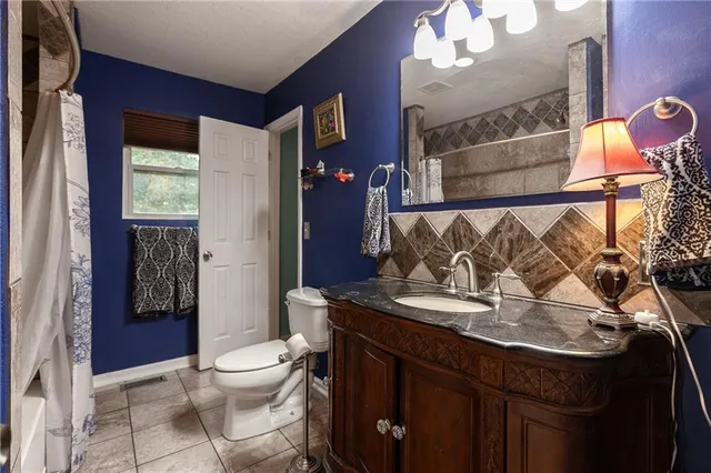 $295,000 | 2961 Iva Drive, Independence, MO 64057