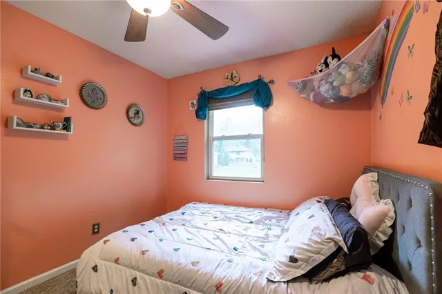 $295,000 | 2961 Iva Drive, Independence, MO 64057