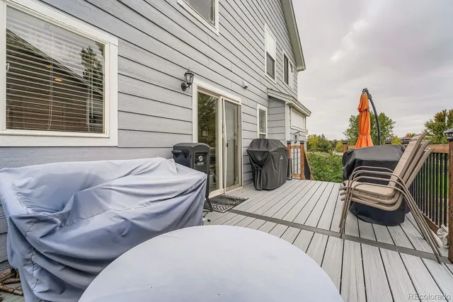 a view of outdoor space yard and patio