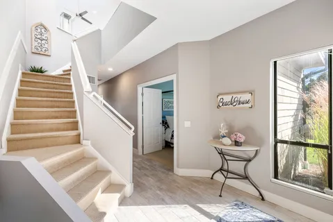 $1,495,000 | 21 South South Fulton Drive, Unit 6, Montauk, NY 11954