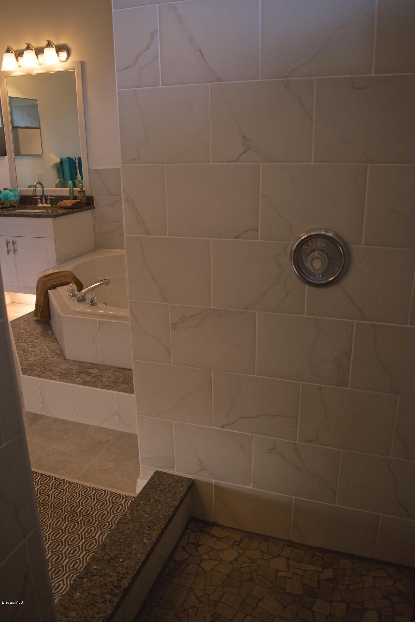 779 Seymour Road Northeast Palm Bay, FL 32905 - Photo 19 of 50 DSC_0709