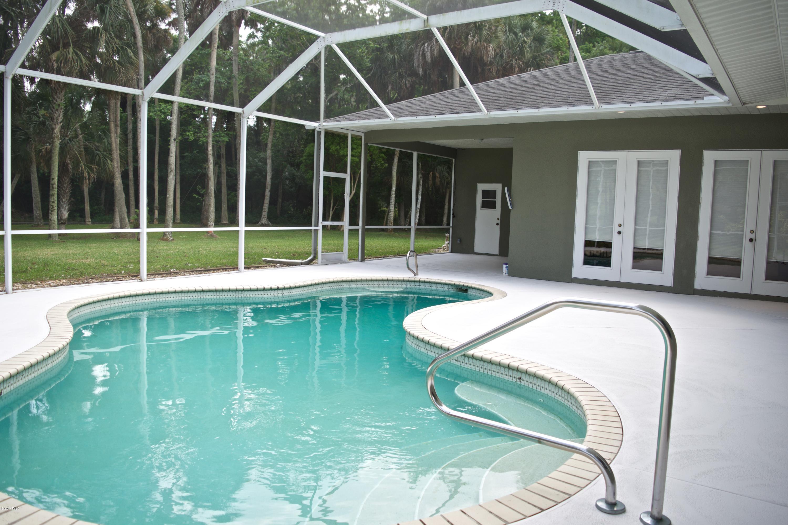 779 Seymour Road Northeast Palm Bay, FL 32905 - Photo 39 of 50 DSC_0721