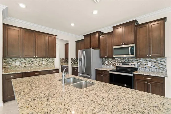 $3,295 | 2927 Greenleaf Terrace, Parrish, FL 34219
