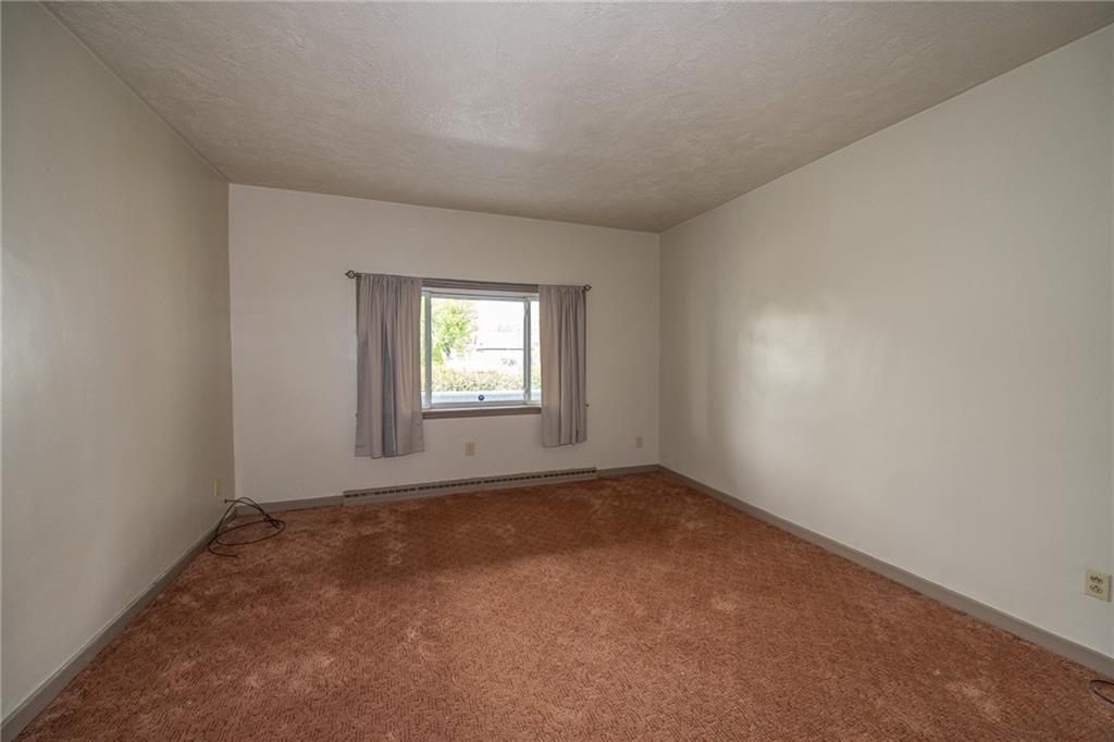 511 2nd Street Monessen, PA 15062 - Photo 6 of 21 an empty room with a window