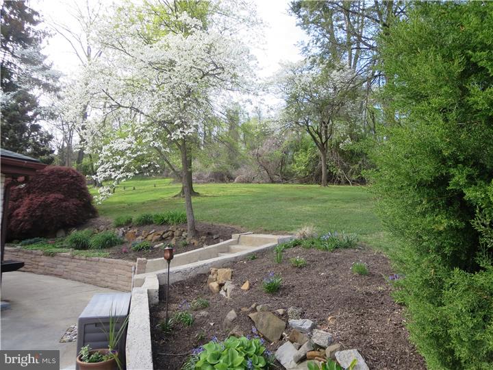 631 Church Road Reading, PA 19607 - Photo 21 of 24