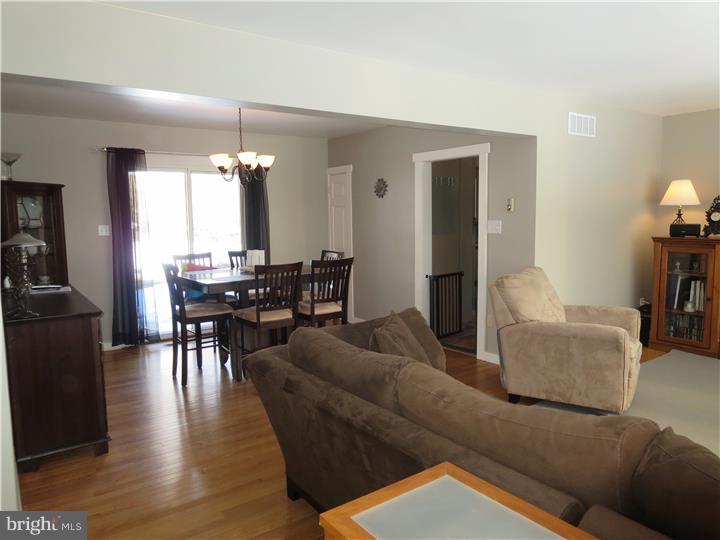 631 Church Road Reading, PA 19607 - Photo 6 of 24