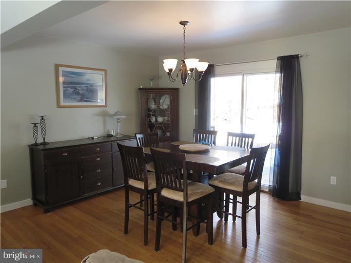 631 Church Road Reading, PA 19607 - Photo 7 of 24