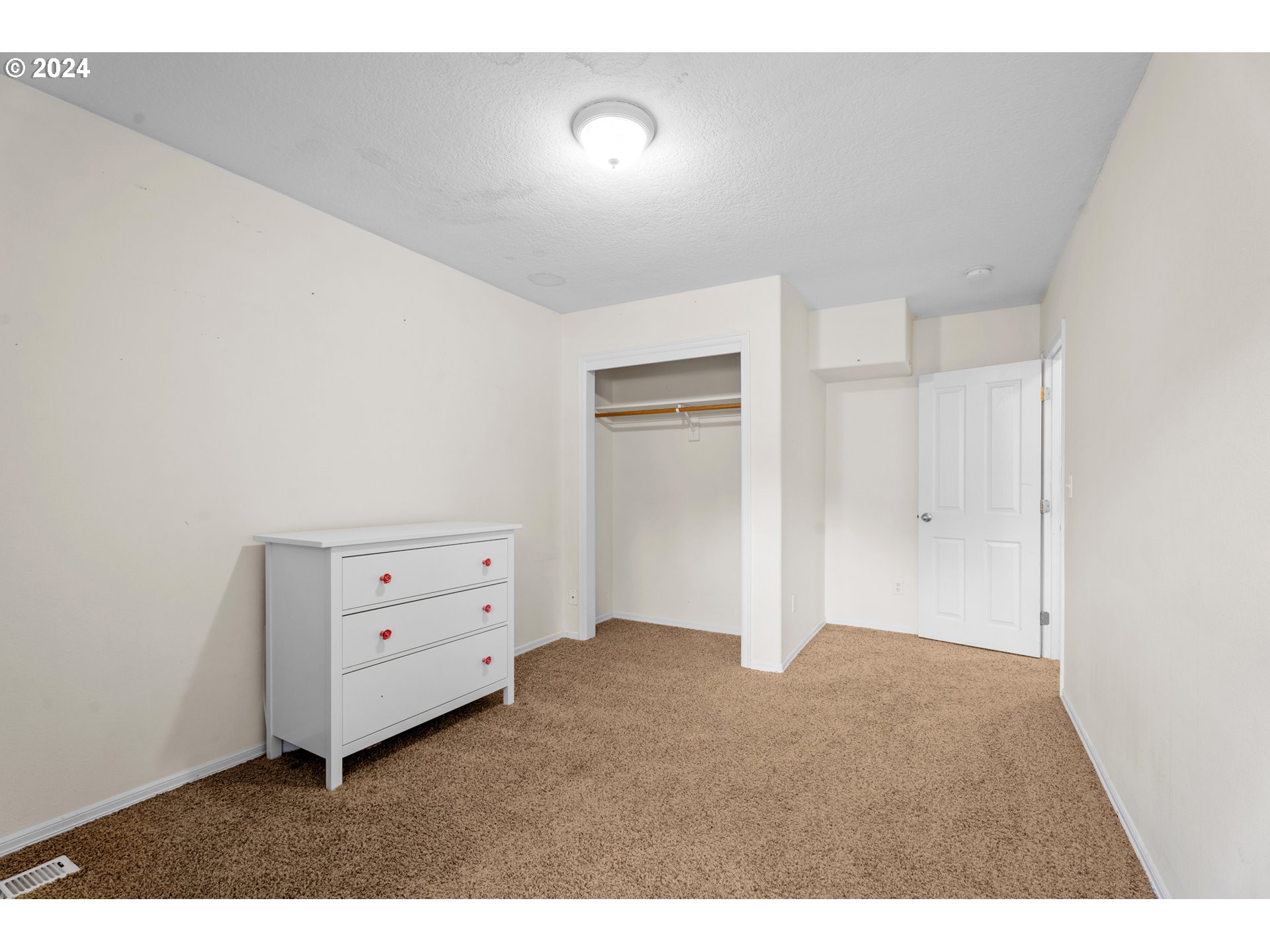1297 South Fir Street Canby, OR 97013 - Photo 12 of 38