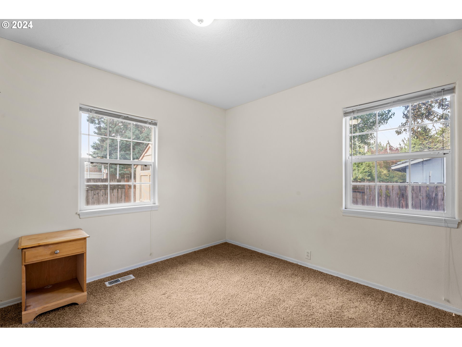 1297 South Fir Street Canby, OR 97013 - Photo 13 of 38