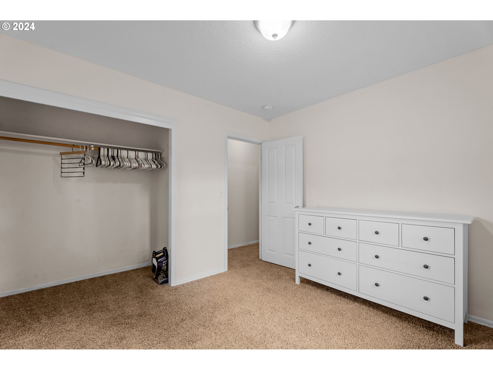 1297 South Fir Street Canby, OR 97013 - Photo 14 of 38