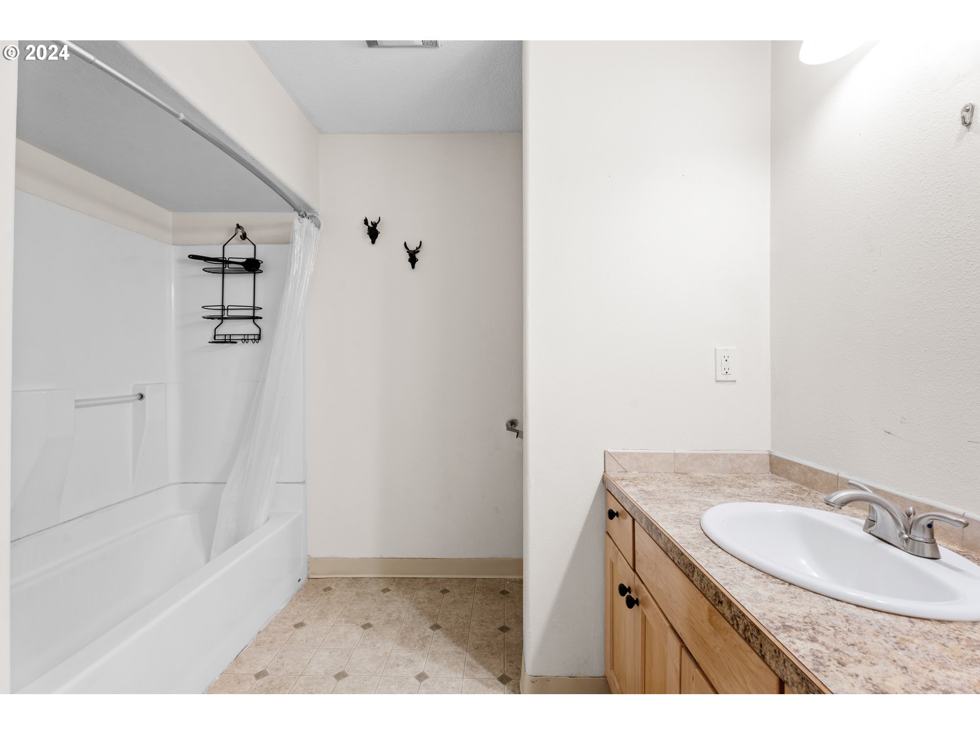 1297 South Fir Street Canby, OR 97013 - Photo 10 of 38