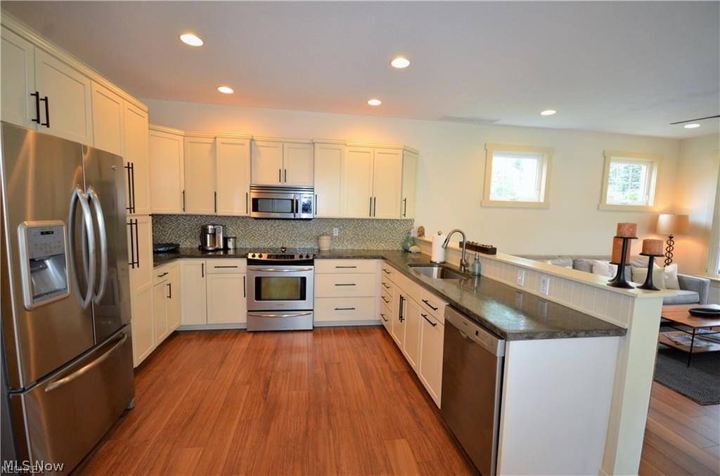 48 Center Road Vermilion, OH 44089 - Photo 10 of 35 Gallery Image 10