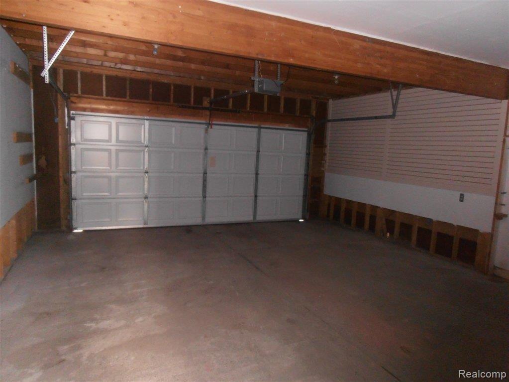 16 Edgemont Drive Howell, MI 48855 - Photo 15 of 15 034.JPG
