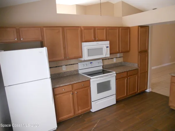 $1,775 | 599 Evergreen Street Northeast, Palm Bay, FL 32907