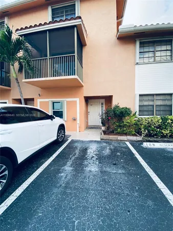 $3,100 | 9890 Hammocks Boulevard, Unit 10756, Miami, FL 33196
