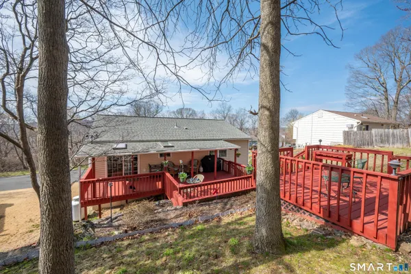 $479,000 | 23 Fleetwood Drive, Danbury, CT 06810
