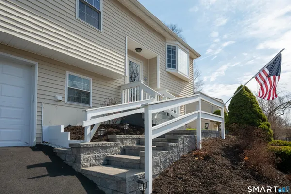 $479,000 | 23 Fleetwood Drive, Danbury, CT 06810