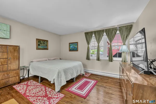 $479,000 | 23 Fleetwood Drive, Danbury, CT 06810