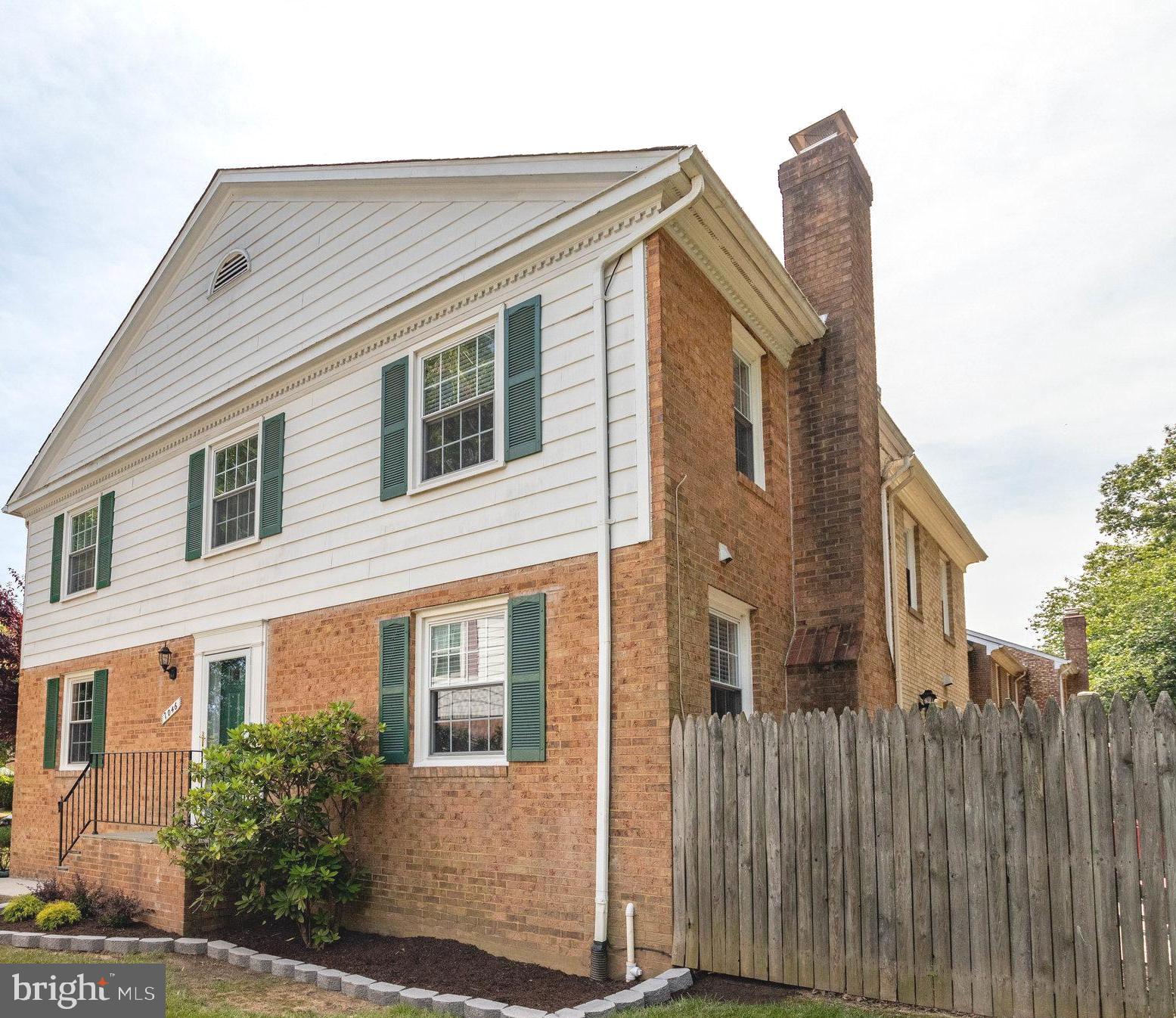 7046 Leestone Street Springfield, VA 22151 - Photo 2 of 62