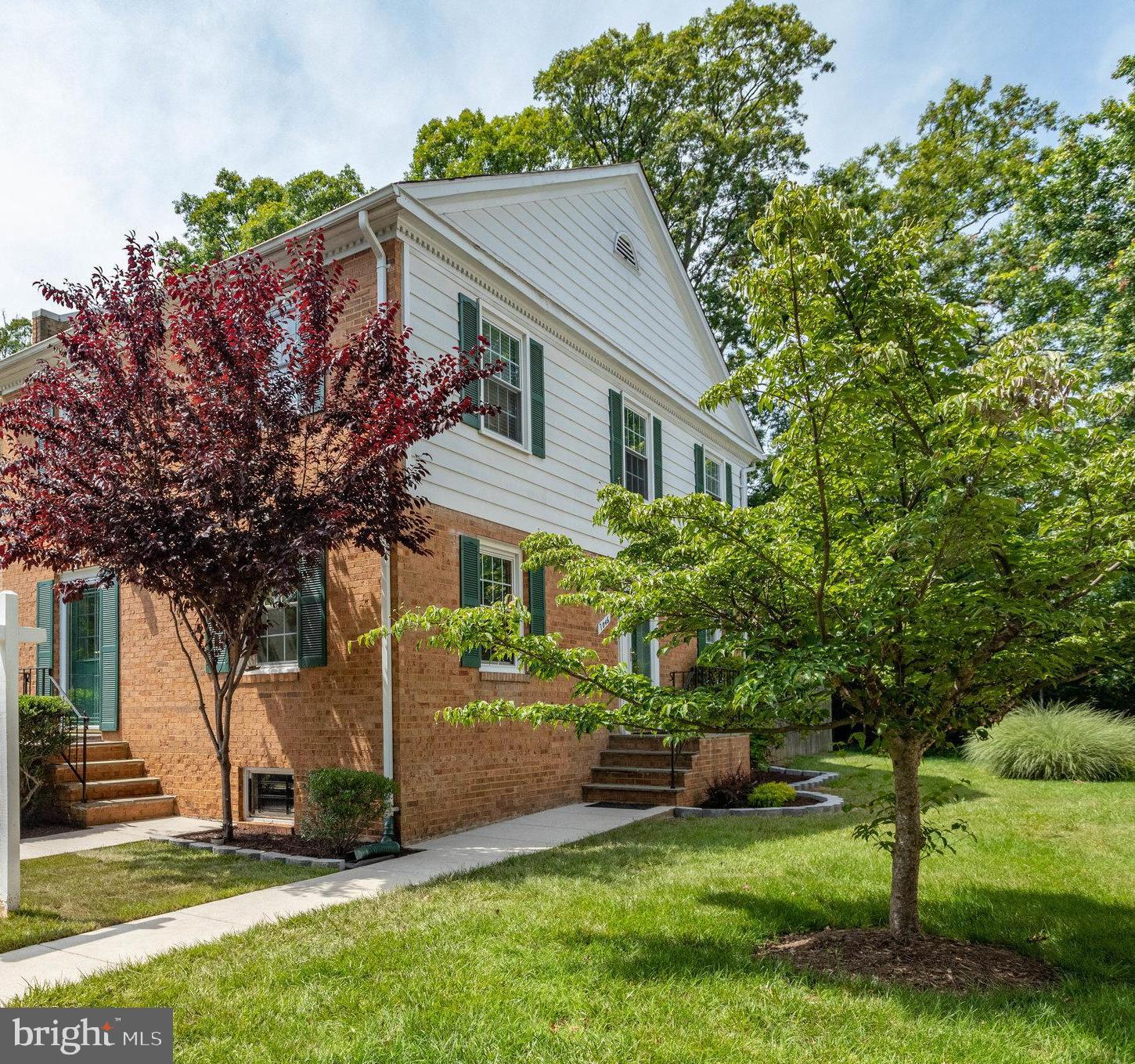 7046 Leestone Street Springfield, VA 22151 - Photo 3 of 62