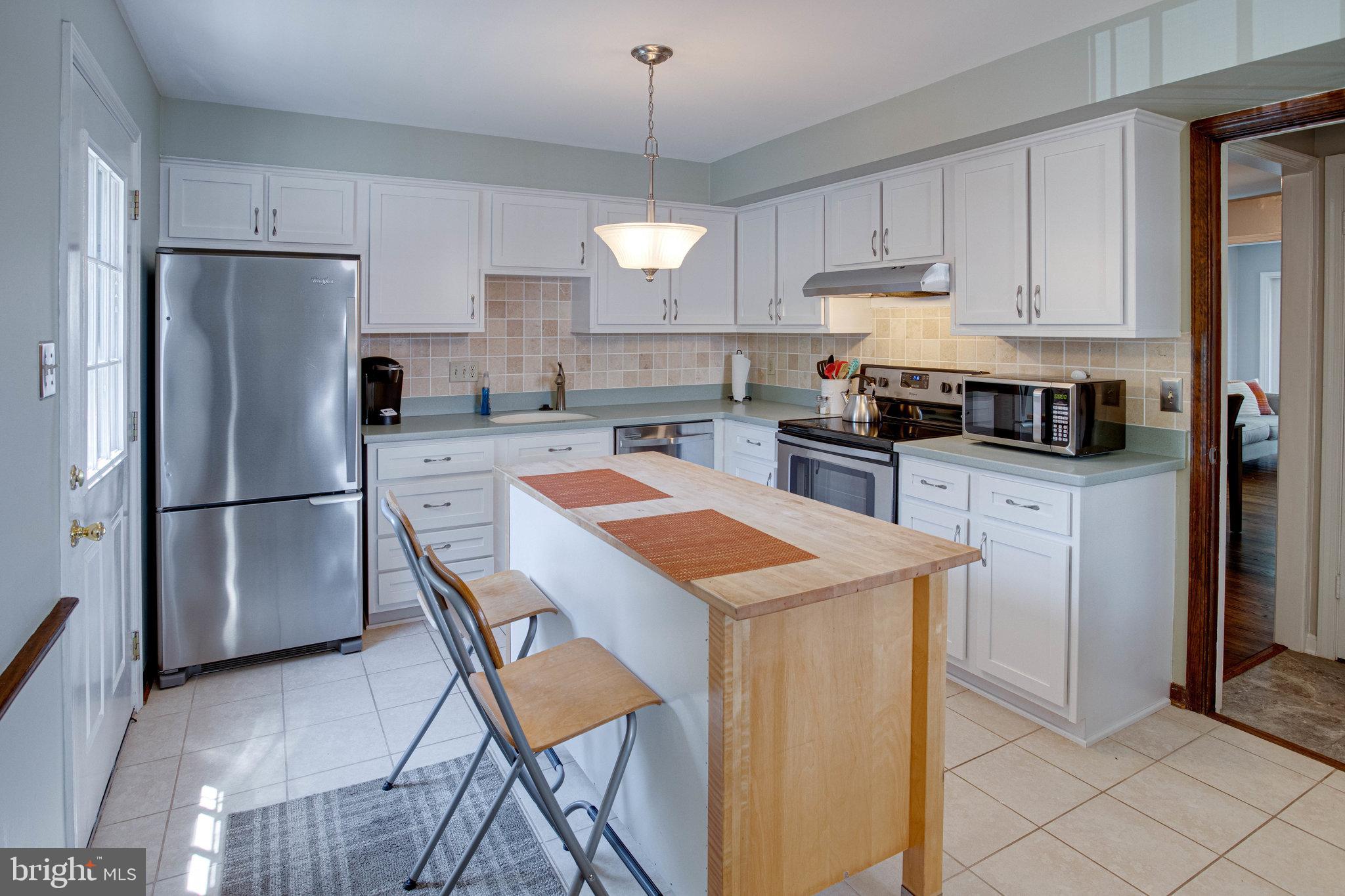7046 Leestone Street Springfield, VA 22151 - Photo 23 of 62