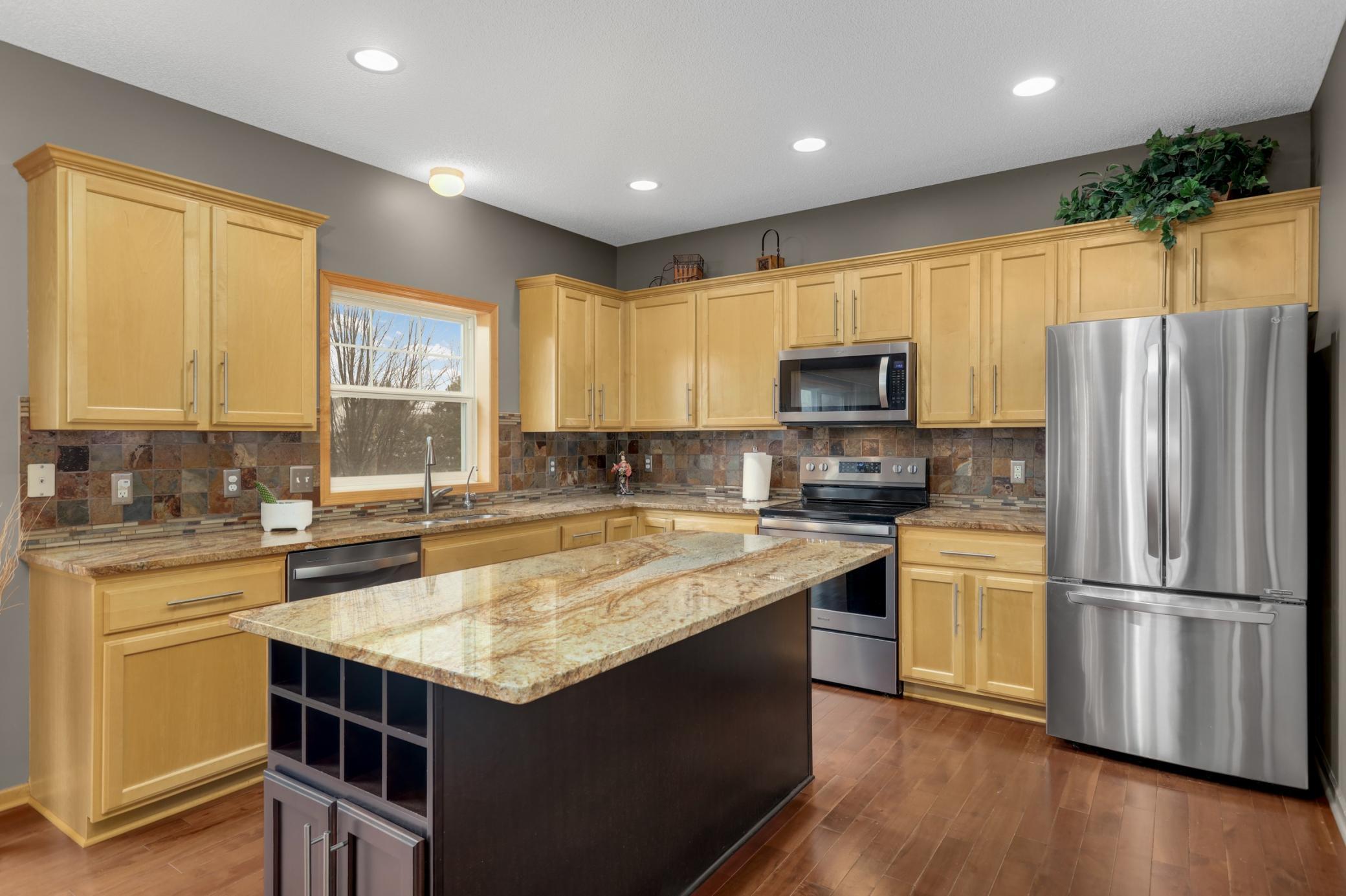 12029 86th Avenue North Maple Grove, MN 55369 - Photo 7 of 42