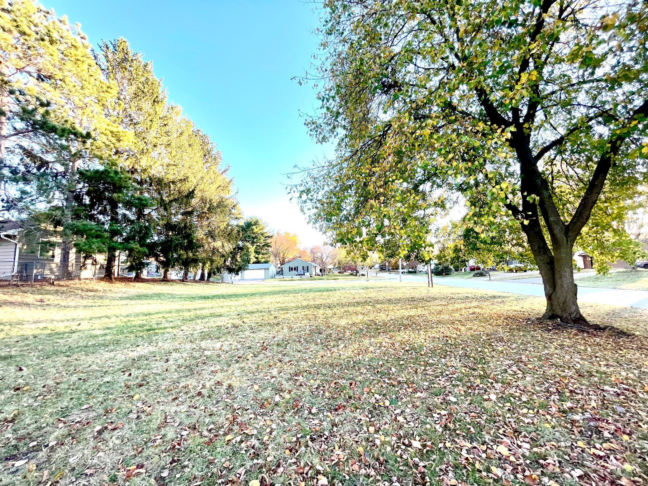 2569 Stacker Boulevard St. Paul, MN 55110 - Photo 5 of 14