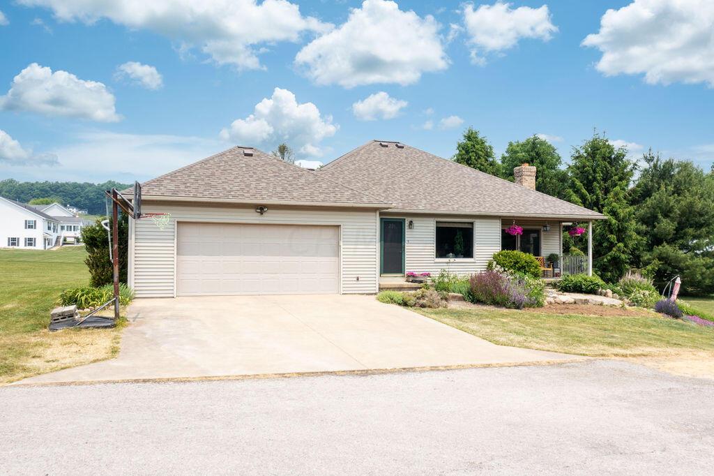 1707 Lexington Ontario Road Mansfield, OH 44904 - Photo 7 of 81 1707LexingtonOntarioRoadExt_Hommati102(2