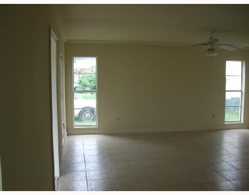 9773 Southwest 1st Place Boca Raton, FL 33428 - Photo 3 of 16 Additional Photo