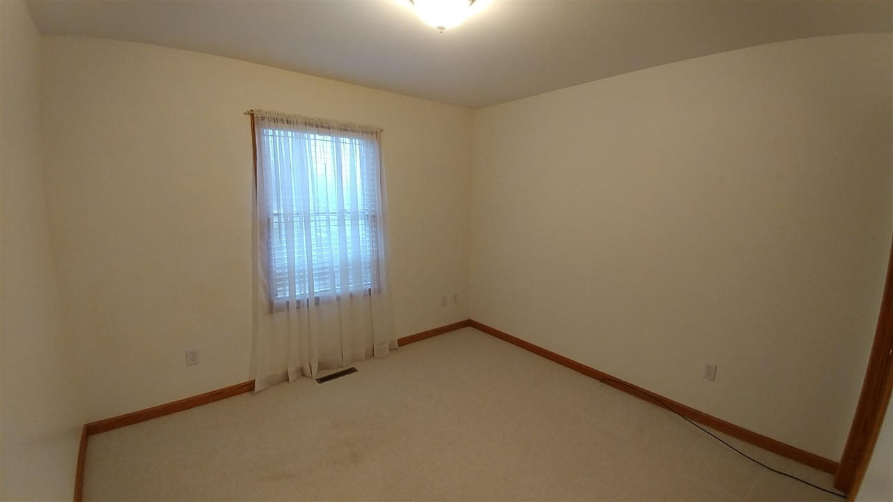 4516 Lone Road Freeland, MI 48623 - Photo 31 of 42