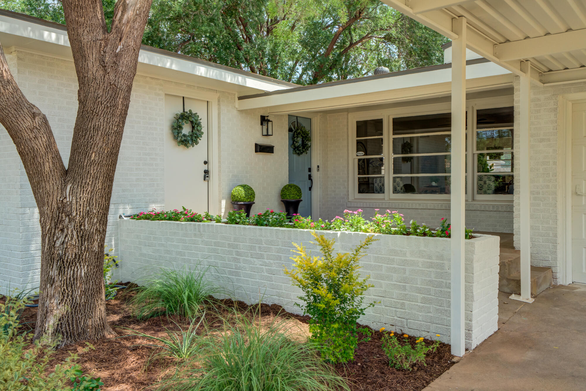 3615 37th Street Lubbock, TX 79413 - Photo 4 of 39 DSC05027_28_29_30_31