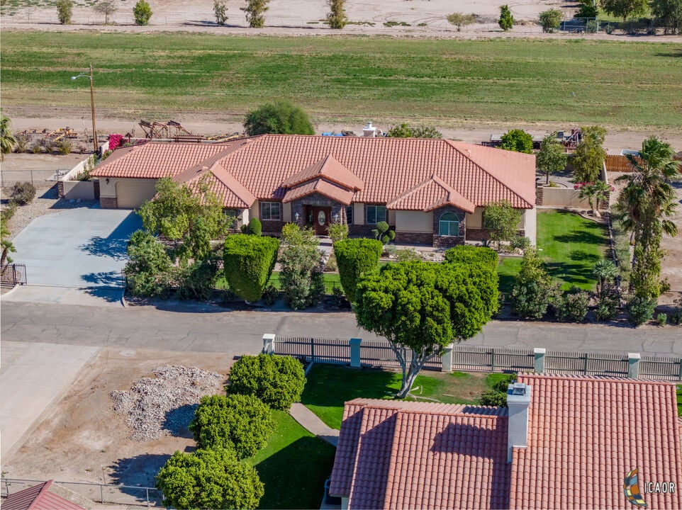 898 West Ross Road, Unit B El Centro, CA 92243 - Photo 34 of 35 Gallery Image 34