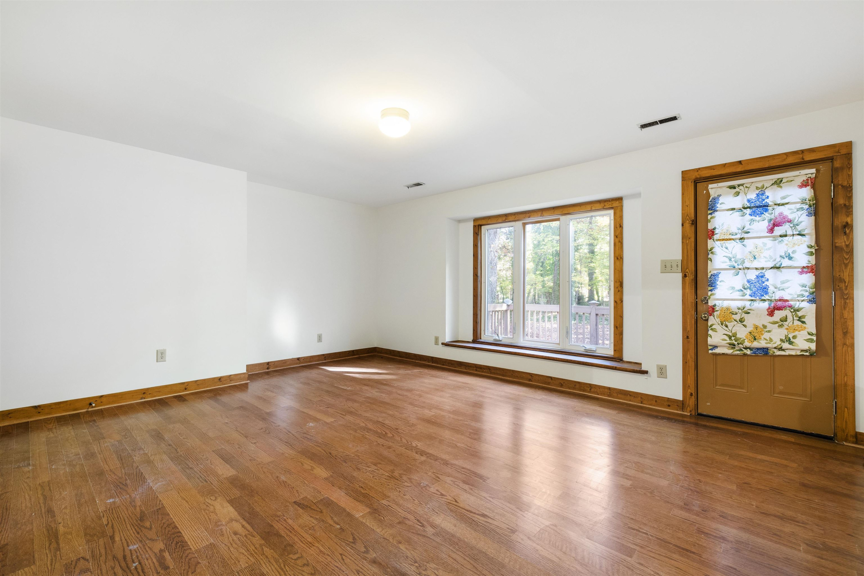 8912 Wellsley Way Raleigh, NC 27613 - Photo 13 of 30 Photo 13