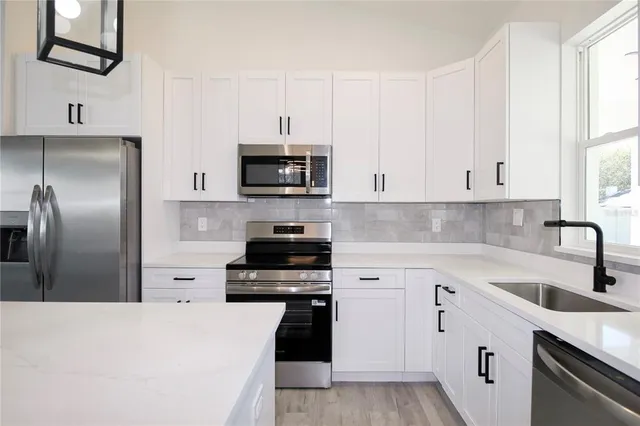 $344,900 | 3915 El Rado Avenue, Sebring, FL 33872